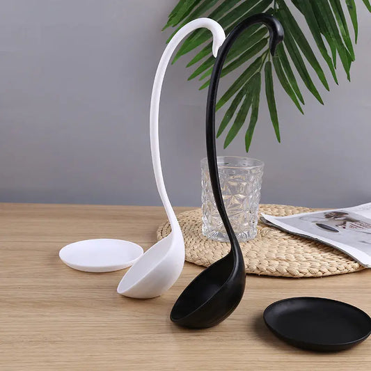 New Swan Shaped Ladle White / Black Ladle Special Design Vertical Swan Spoon Useful Kitchen + Saucer Cooking Tool Wholesale AFCLANE